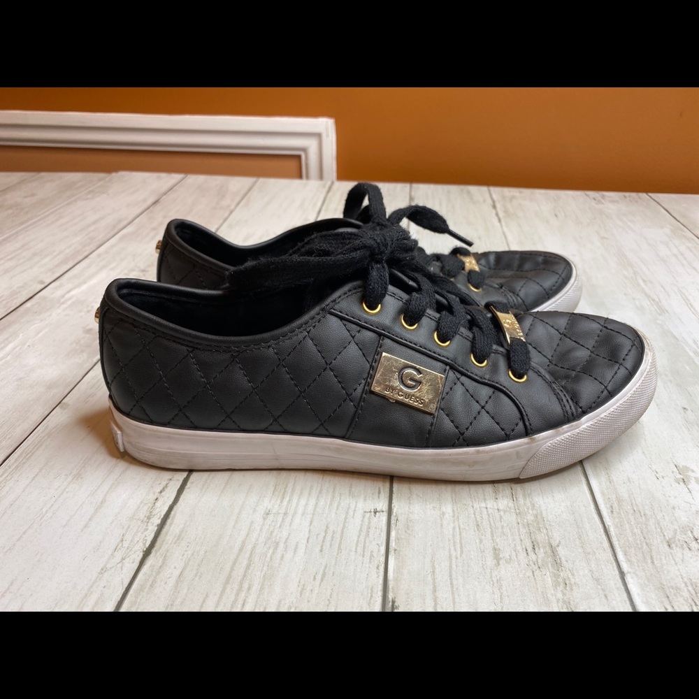 G by Guess Women's Backer2 Lace Up Sz 8 Sneakers